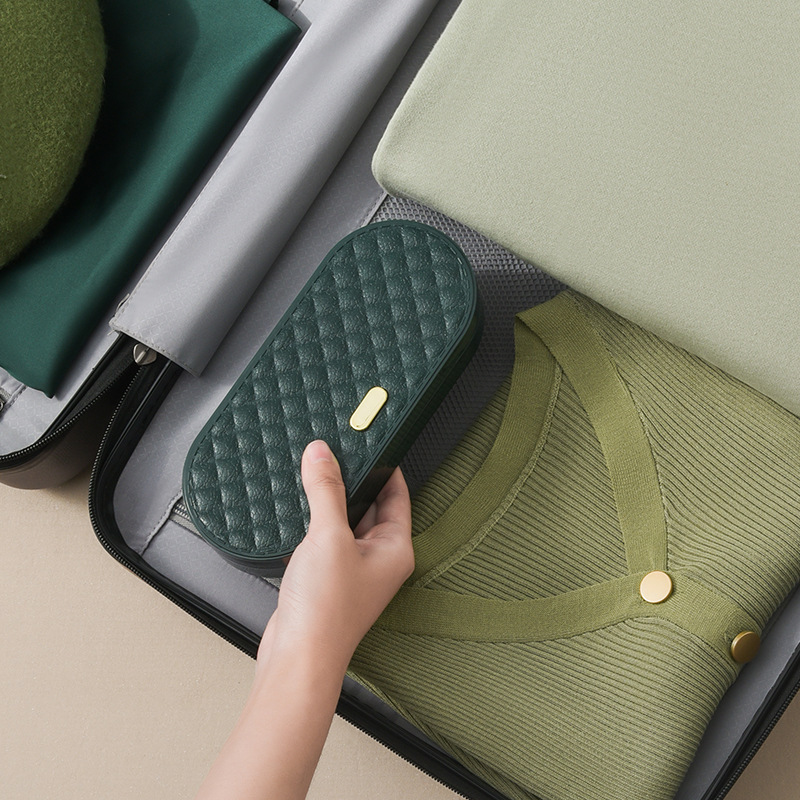 Compact Hand-Sewing Kit & Storage Case - Image 3